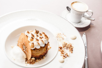 apple cake with meringue