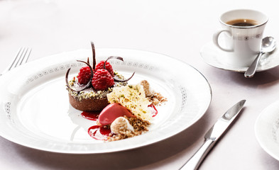 chocolate cake with raspberries