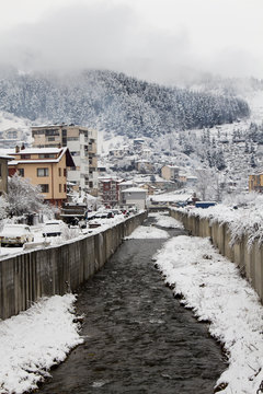 Winter at the city of Chepelare