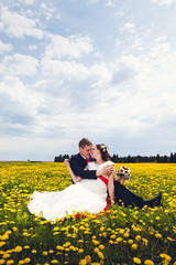 Fototapeta premium romantic wedding couple. Vintage style processing photographic film. selective focus