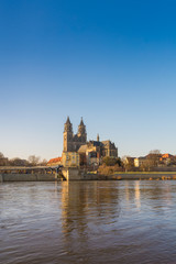 Magdeburger Dom und Elbe, Magdeburg