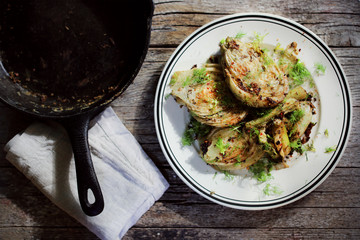 Creamy fennel baked in milk with bbq spices and fresh fennel