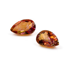Azotic Topaz Pear Shaped © Nika Lerman