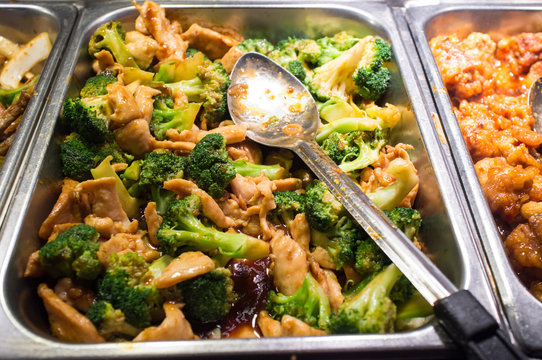 Chicken and Broccoli Buffet