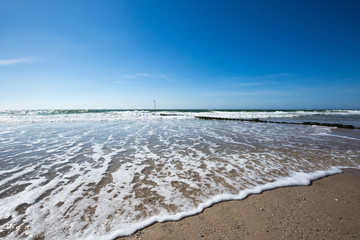 High Tide is flooding the Sylt Beach