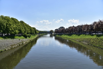 L'Ourthe près de son confluent avec la Meuse à Liège