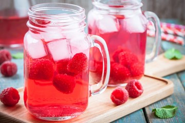 Fototapeta na wymiar raspberry lemonade in jar