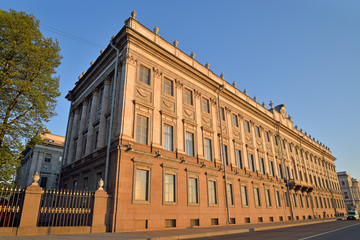 Fototapeta premium Marble castle, on the Palace embankment