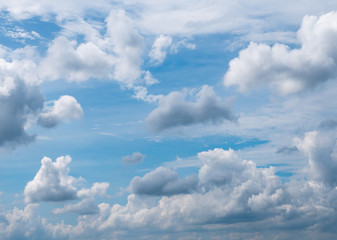 Fototapeta premium clouds in the blue sky