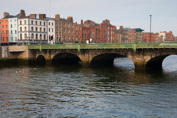Obraz premium Grattan Bridge on River Liffey in Dublin