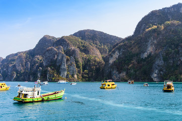 Fototapeta na wymiar The bay in PP island, Thailand
