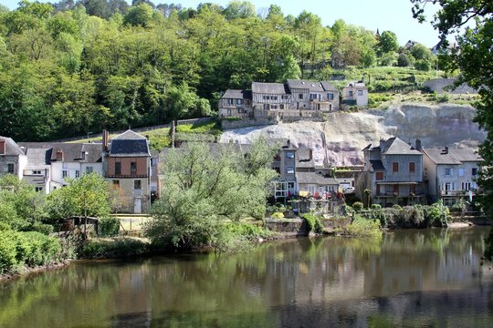 Terrasson Lavilledieu sur la V&eacute;z&egrave;re, Dordogne,p&eacute;rigord noir