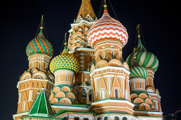 Fototapeta na wymiar kremlin at night 2