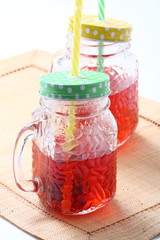 Tisana calda alle erbe