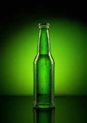 3D Rendering einer Bierflasche