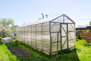 Greenhouse made of polycarbonate