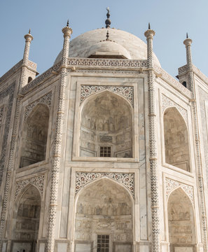Amazing Edifice of Taj Mahal