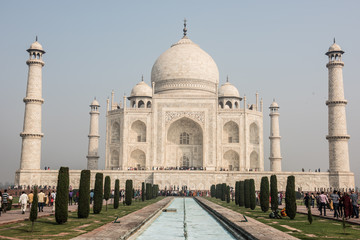 Fototapeta na wymiar Taj Mahal from Front