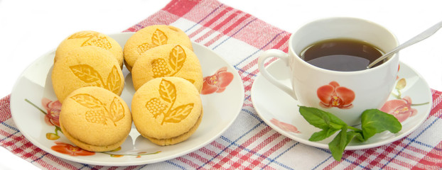 Mountain biscuits on a dish with Apple jam isolated