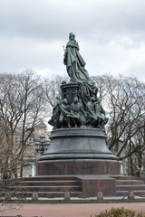 Fototapeta na wymiar monument to Catherine II