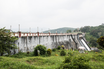 Fototapeta na wymiar Neyyar Dam and Hillscape