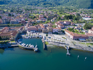 Fototapeta premium Aerial - Lago di Como (IT) - Colico piazza e porto