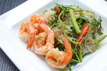 shrimp Rapporteur fried noodles
