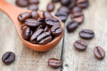 Roasted coffee beans