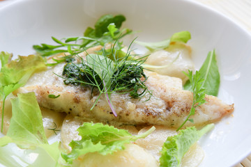 白身魚のムニエル