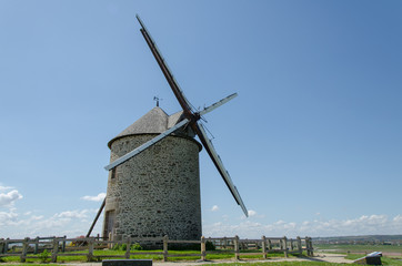 Moulin traditionnel