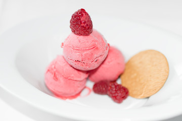 Strawberry ice cream