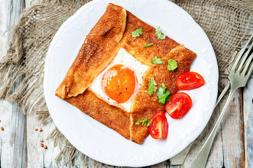 Buckwheat crepes with cheese and egg