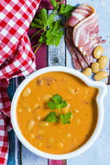 Traditional Polish cuisine:butter beans with tomatoes, bacon and marjoram (Breton beans)