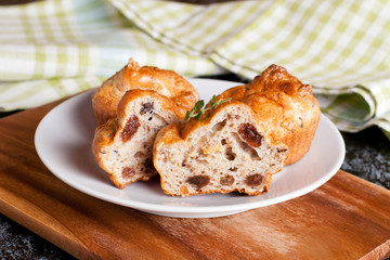 muffins with honey, raisins and orange, healthy dessert