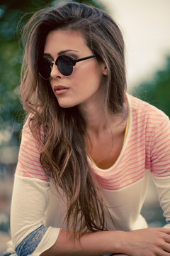 woman with sunglasses portrait