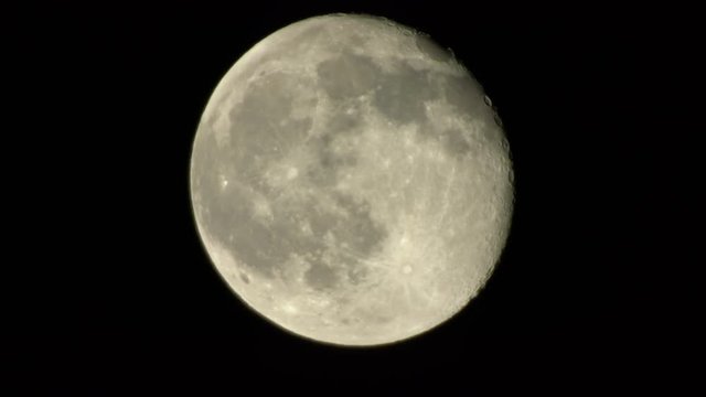 Full Moon Telescope Shot 01