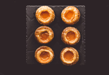 Hybride between a kouign aman and a tart