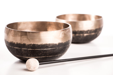 Zwei Klangschalen