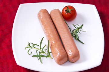 sausages with tomato