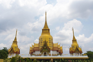 Naklejka premium Watprongarkad temple in Chachoengsao province,Thailand 