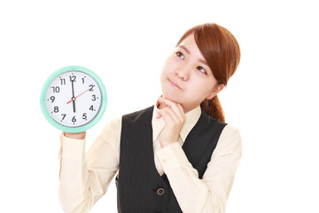 時計を持つビジネスウーマン