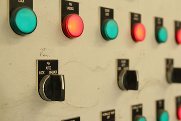 Equipment control of metal industry