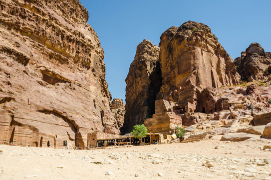 tamples of the city of Petra