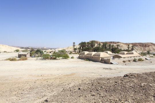 Ecological buildings around an oasis, Negev Desert, Israel