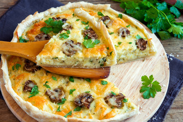 quiche pie with mushrooms