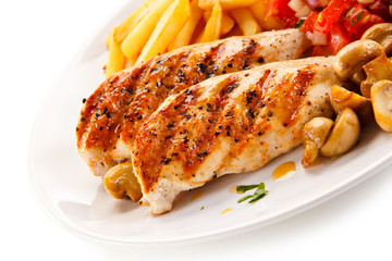 Grilled chicken fillet and vegetables