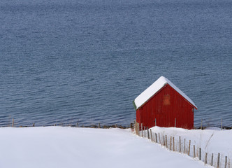 Hütte am Fjord
