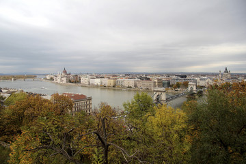 Naklejka premium Hungary, view on the Budapest city, Szechenyi Chain Bridge Parl