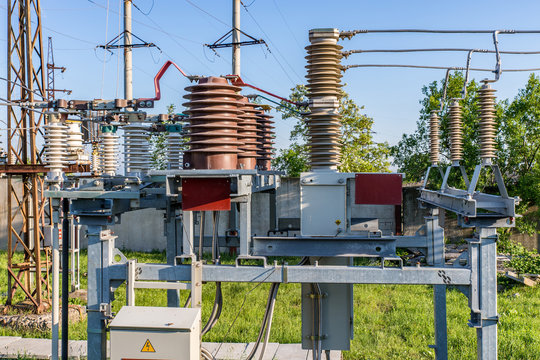 A new high-voltage electrical equipment