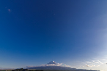 春の富士山　Spring Mount Fuji
